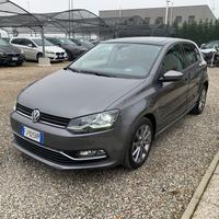VOLKSWAGEN Polo 1.4 TDI 90 CV 5p. Highline BlueM