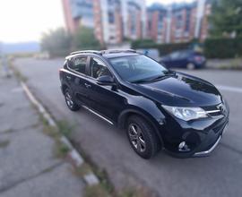 TOYOTA RAV4 4ª serie - 2015