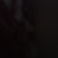 tavolo con piedi in ferro 