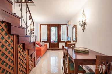 Appartamento arredato,Catania centro (via Umberto)