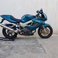 Honda vtr firestorm 1000