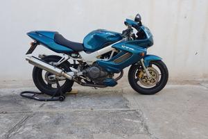 Honda vtr firestorm 1000