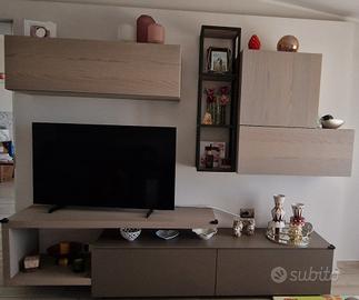 Parete attrezzata componibile San Giacomo