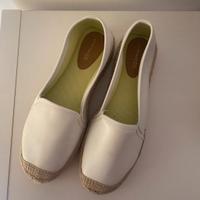 Espadrillas bianche nuove