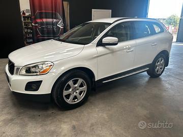 Volvo XC 60 2400 D AWD 4x4