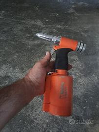 Rivettatrice ad aria marca Beta