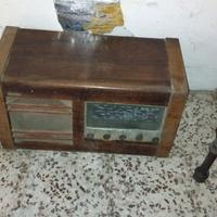 Vecchia radio