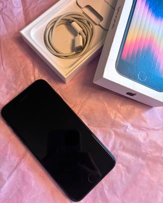 iPhone SE 2022 NERO