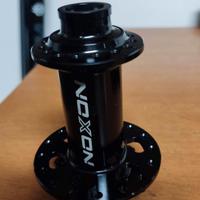Mozzo MTB anteriore Noxon Nitro 29 no boost nuovo
