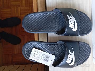 ciabatte nike nere