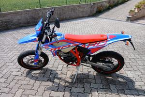 Beta rr Motard 125 4 tempi