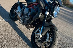 Mv agusta brutale 675 A2