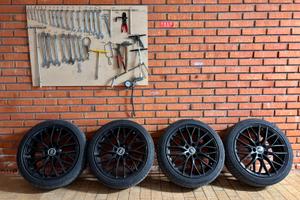 CERCHI AUDI 18 GOMMATI