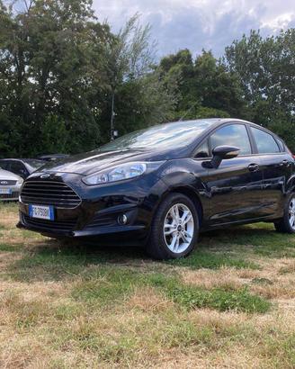 Ford Fiesta GPL 5p. * Solamente 60.000km * Unico-