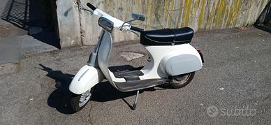 Piaggio Vespa 50 Special (V5B3) - 1978