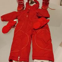 abbigliamento da neve +slittino per bimbi da 2Anni