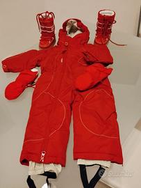 abbigliamento da neve +slittino per bimbi da 2Anni