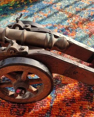 Splendido Cannone Storico da Collezione