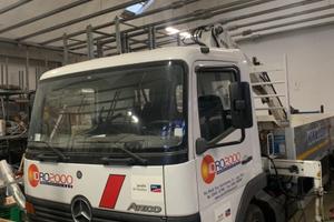 Mercedes Atego 815 con Gru Bonfiglioli e Cestello