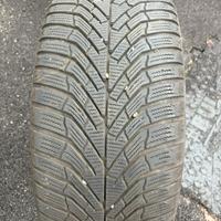 4 Gomme invernali Kumho WP52 235/50 R18 – 65%