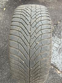 4 Gomme invernali Kumho WP52 235/50 R18 – 65%