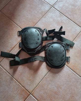 ginocchiere protettive tattiche SBB