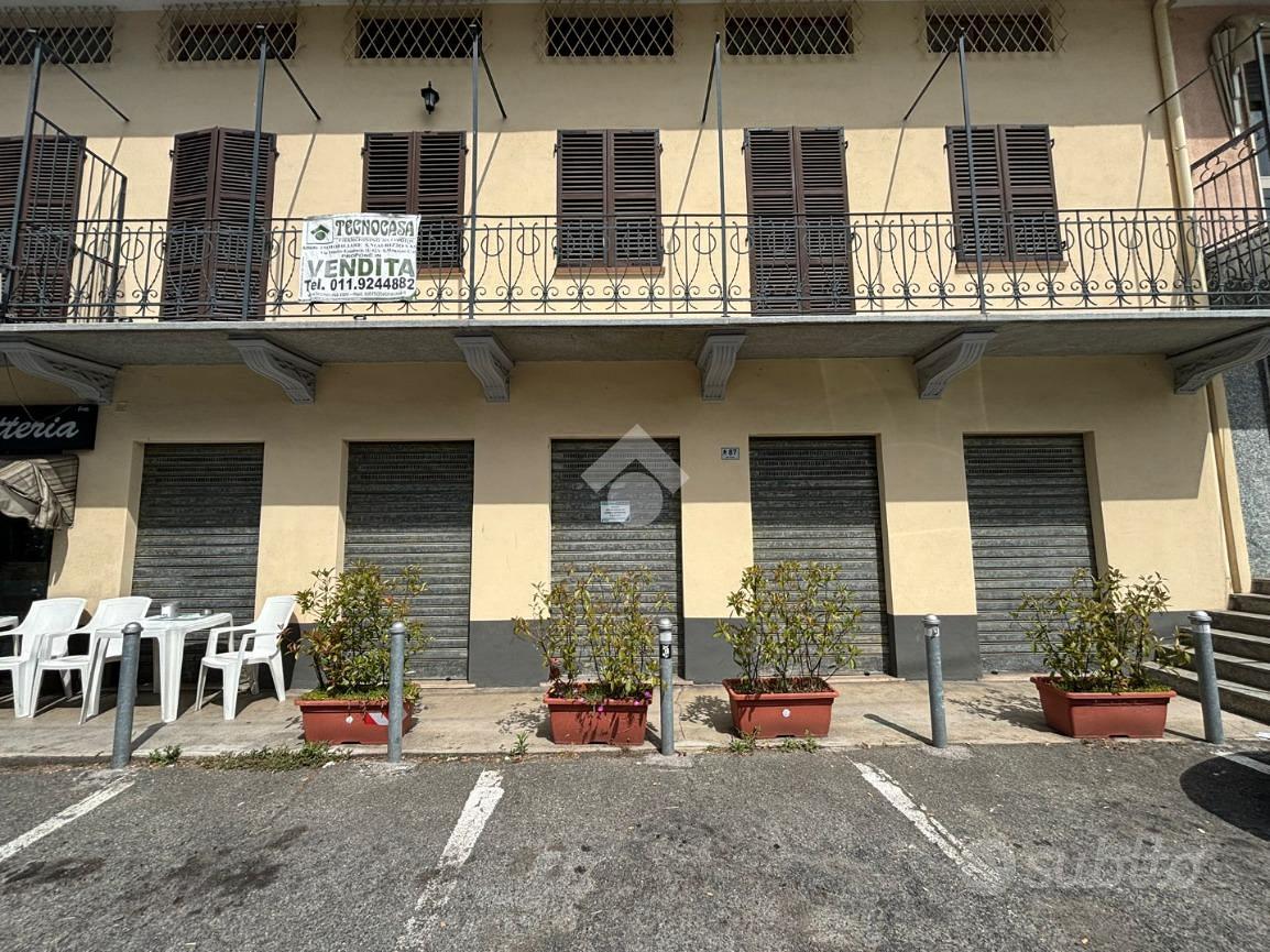 NEGOZIO A SAN FRANCESCO AL CAMPO - Vista 3