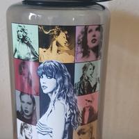 Taylor Swift water bottle (NUOVA)