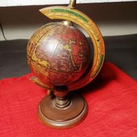 mappamondo in legno