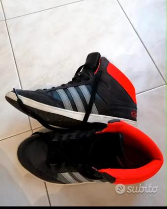 Scarpe Adidas alte 
