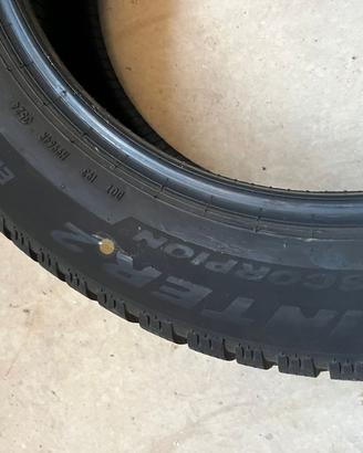 4 Gomme Invernali Pirelli ELECT 235/55 R18