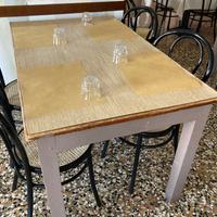 Tavoli rettangolari in legno