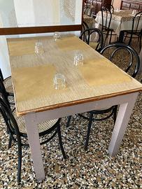 Tavoli rettangolari in legno