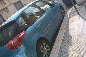 vendi C4 Picasso cambio automatico 