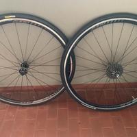 Coppia ruote bici corsa DT Swiss 4.0