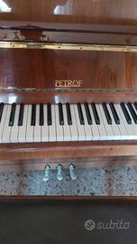 Pianoforte Petrof