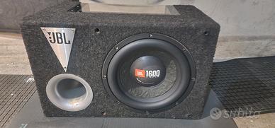 subwoofer jbl 1.600 watts 
