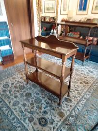 Etagere in legno di ciliegio 