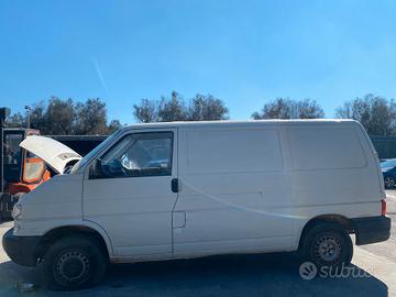 RICAMBI AUTO VOLKSWAGEN TRANSPORT 5 CILINDRI