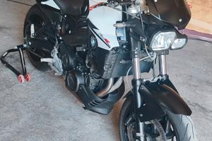 BMW F800R