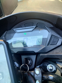Moto Honda CB 125 F