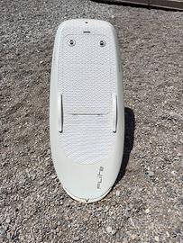 eFoil Fliteboard Pro con batteria Explore