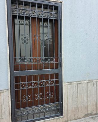2 cancelli in ferro 