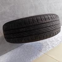 4 gomme good year 175/65R 14 82T