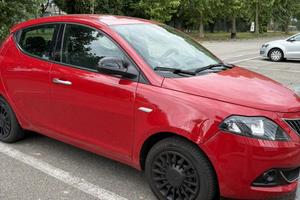 Lancia ypsilon gpl 1.2