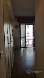 Monolocale luminoso con balcone - Porta Romana