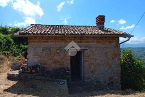 RUSTICO A OLEVANO ROMANO