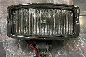 Ricambi auto d’epoca: Fanali