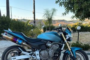 Honda Hornet 600 depotenziata