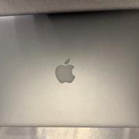 MacBook Pro 13”